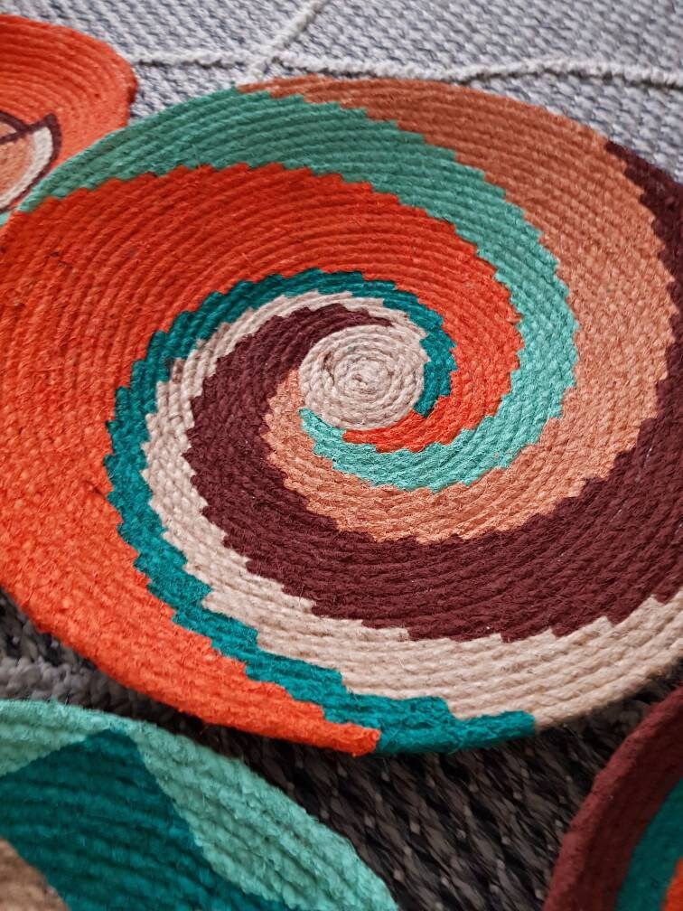 Decorative Wicker Wall Plates — Set of 7, alternate product view